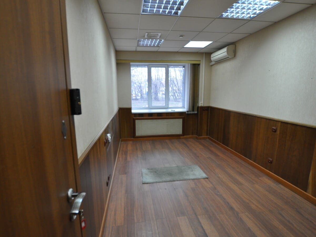 Офисы от 950 до 1100 кв.м. в аренду и продажу в Москве и Московской области